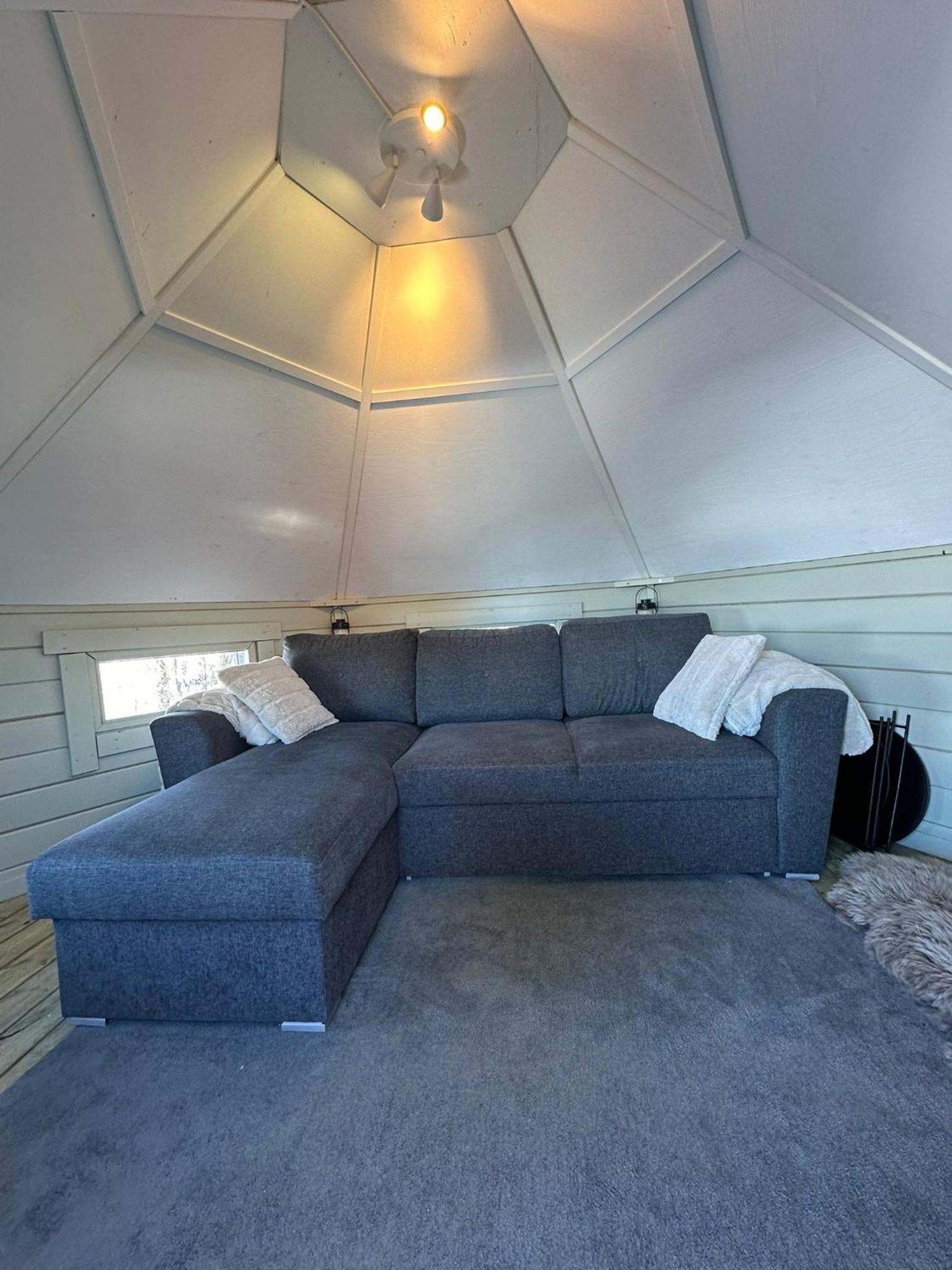 Camp Caroli Hobbit Hut Villa Jukkasjarvi Ngoại thất bức ảnh
